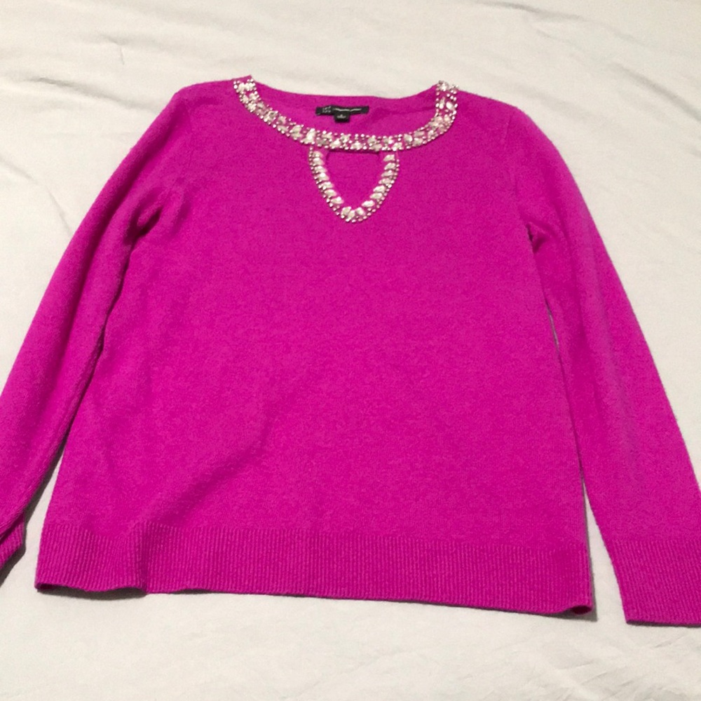 Women’s sweater